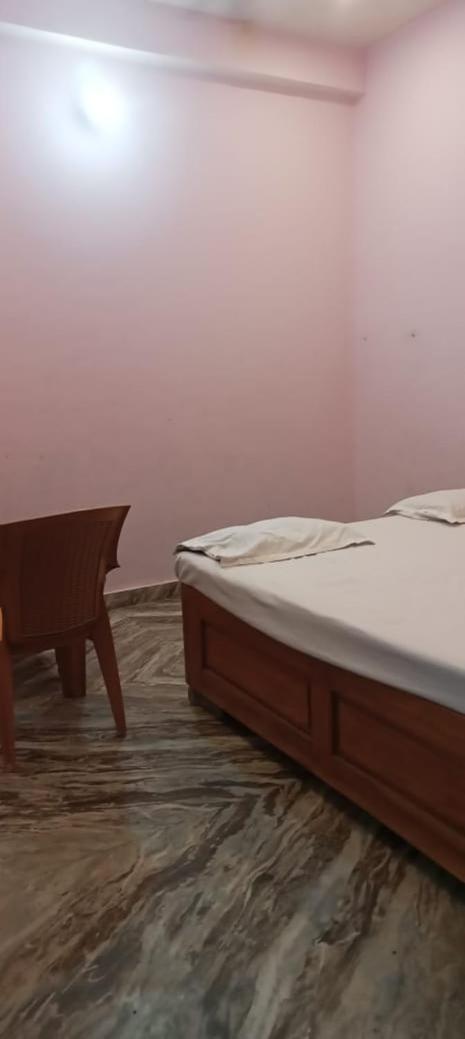 Vaibhav Sadan Dharmsala Hotel Ayodhya Eksteriør billede