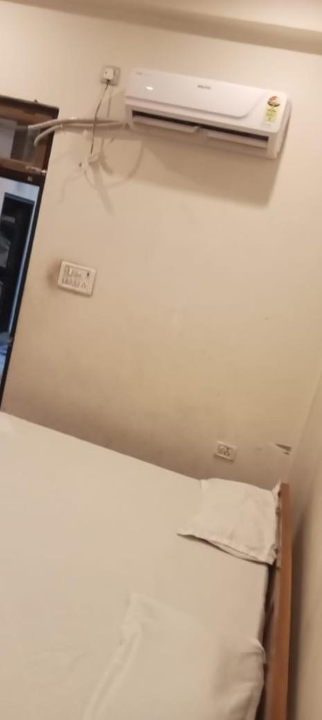 Vaibhav Sadan Dharmsala Hotel Ayodhya Eksteriør billede